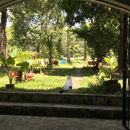 Hotel Footprints House Diani Beach Exterior foto